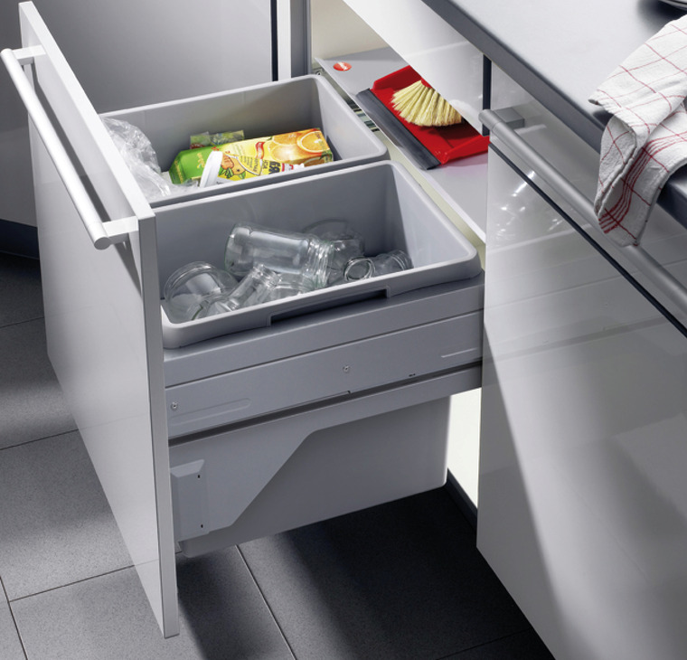 Thùng Đựng Rác 600mm Hafele - 502.73.902